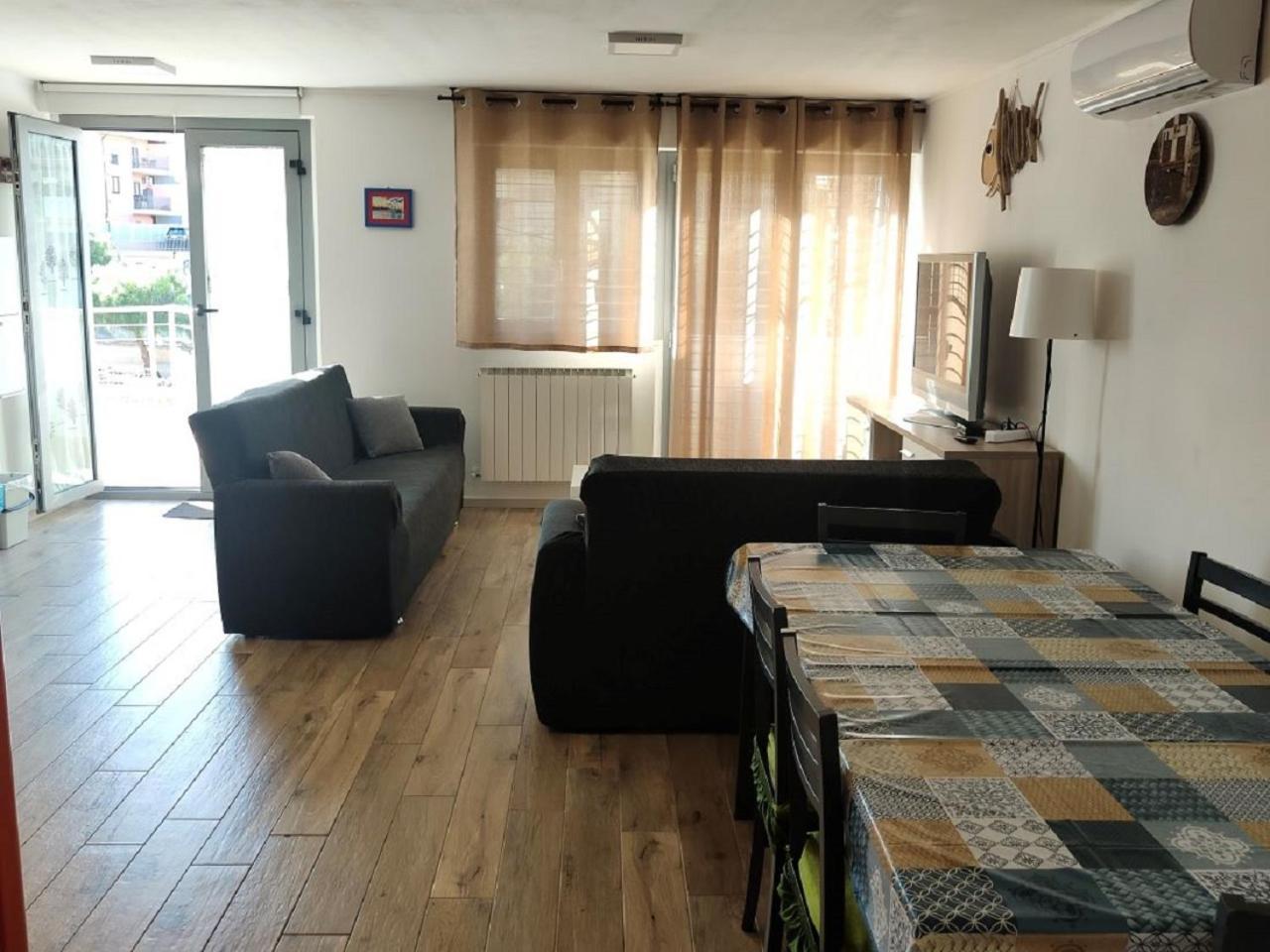 Apartment Casa Leo